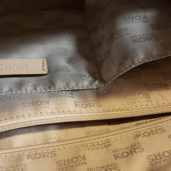 Michael Kors Metallic Green Satchel - Picture 4 of 8